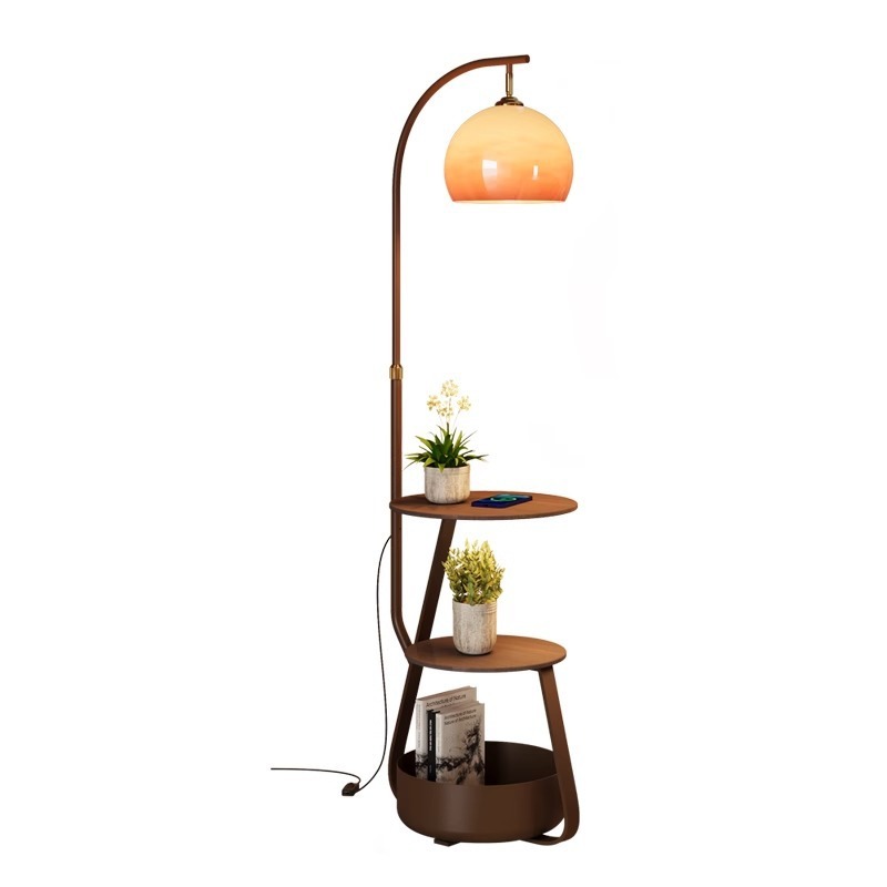 Coffee & Tea Restaurant - Lampadaire, table de chevet antique pour