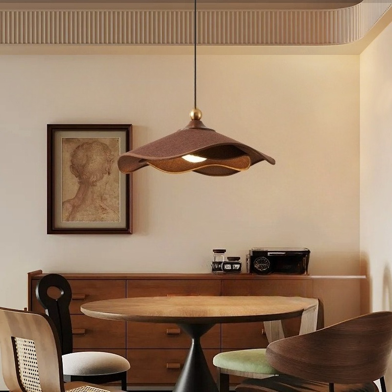 Lustre de restaurant à protect - Switching Coffee To Tea avis et prix