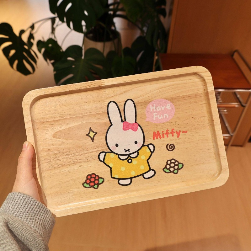 Assiette en bois mignonne Miff - Coffee Tea Room avis et prix
