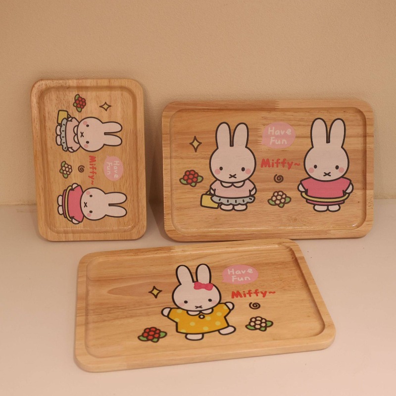 Assiette en bois mignonne Miff - Coffee Tea Room avis et prix