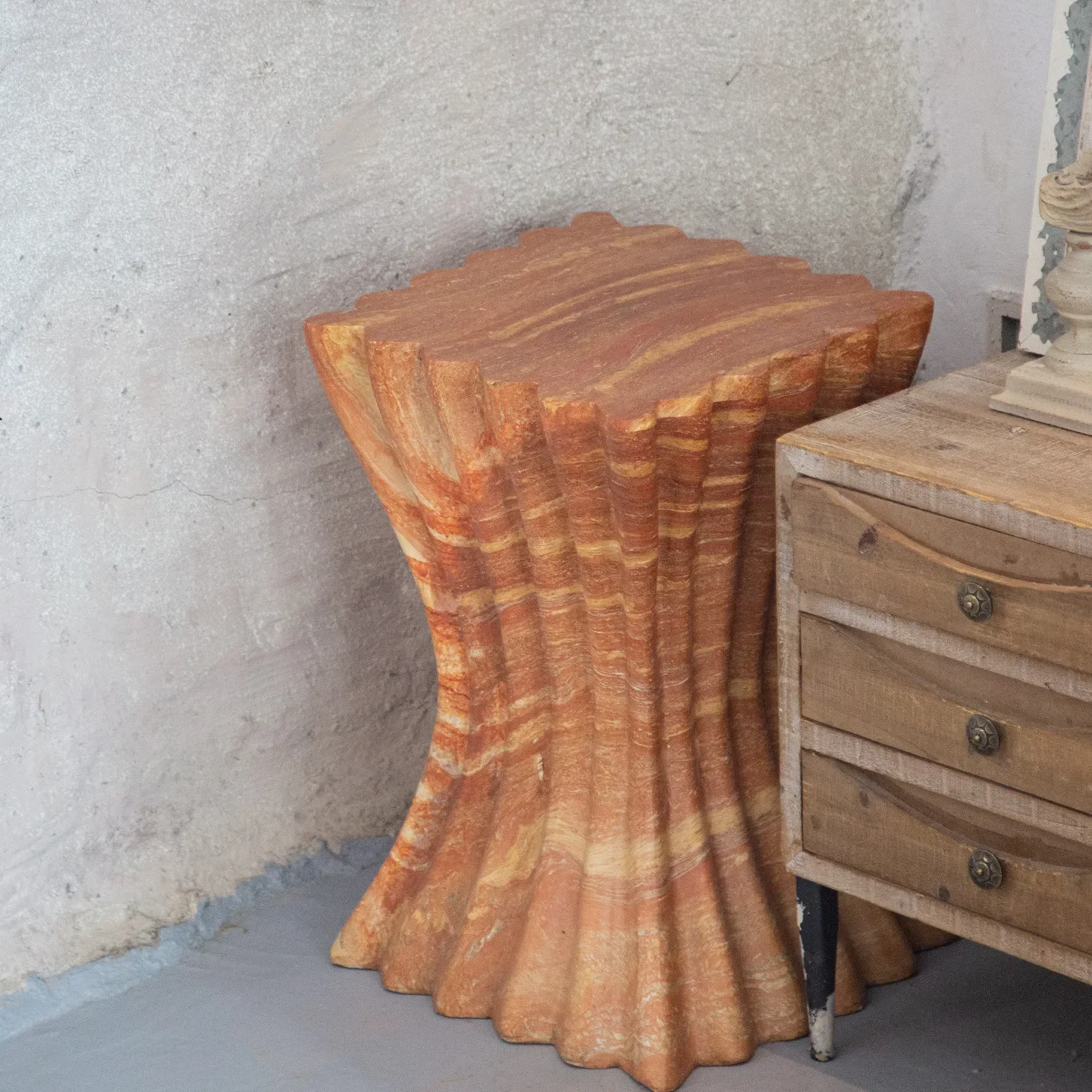 Table basse créative en forme  - Coffee & Tea Restaurant avis et prix